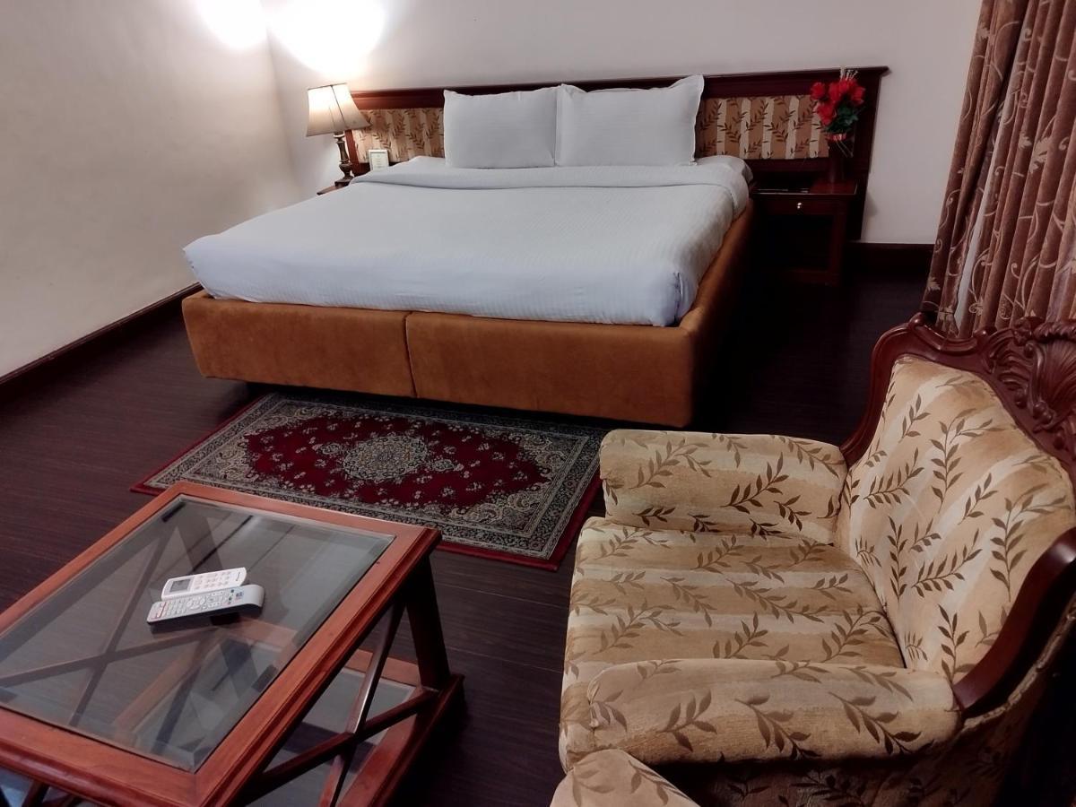 Hotel Sepal Bathinda Exterior photo