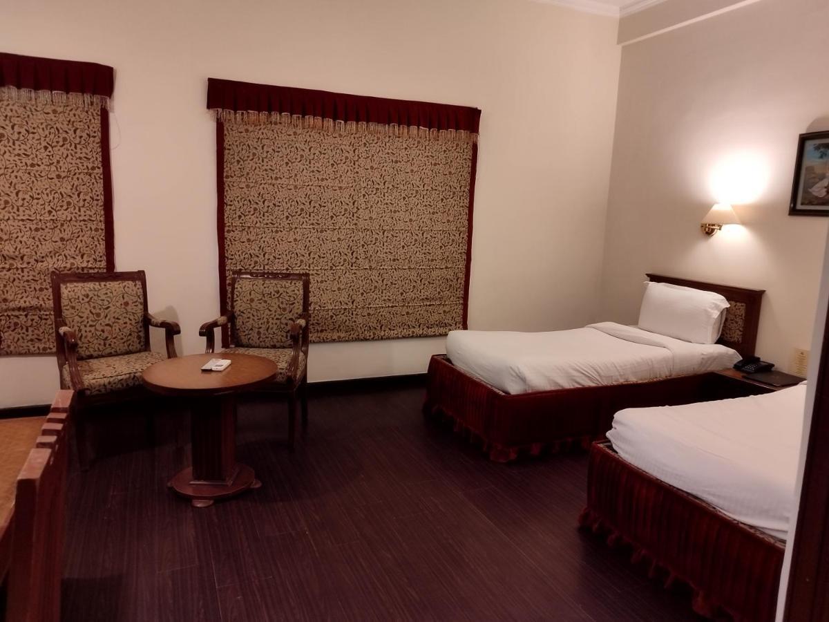 Hotel Sepal Bathinda Exterior photo