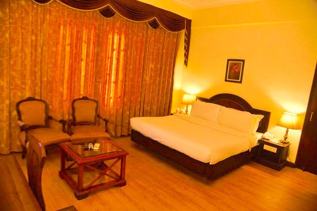 Hotel Sepal Bathinda Exterior photo